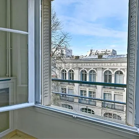 Avenue Du Maine - Ii *