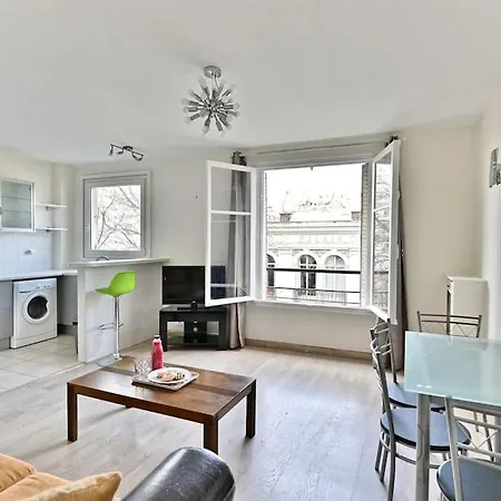 Avenue Du Maine - Ii Apartment